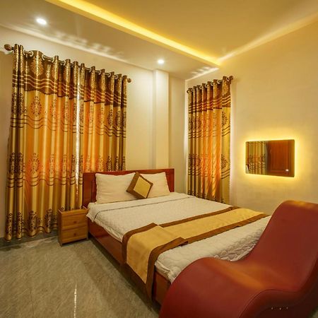 Phu Xuan Hotel Quy Nhon Buitenkant foto