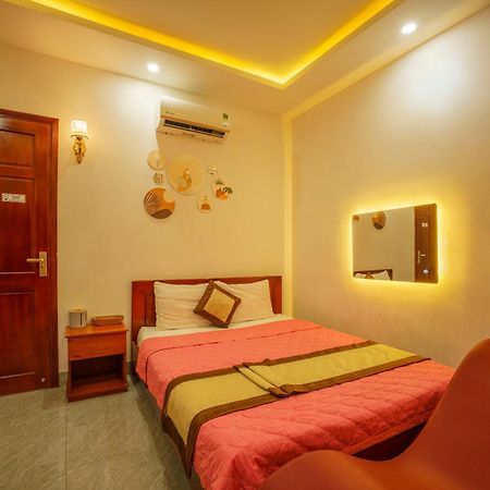 Phu Xuan Hotel Quy Nhon Buitenkant foto
