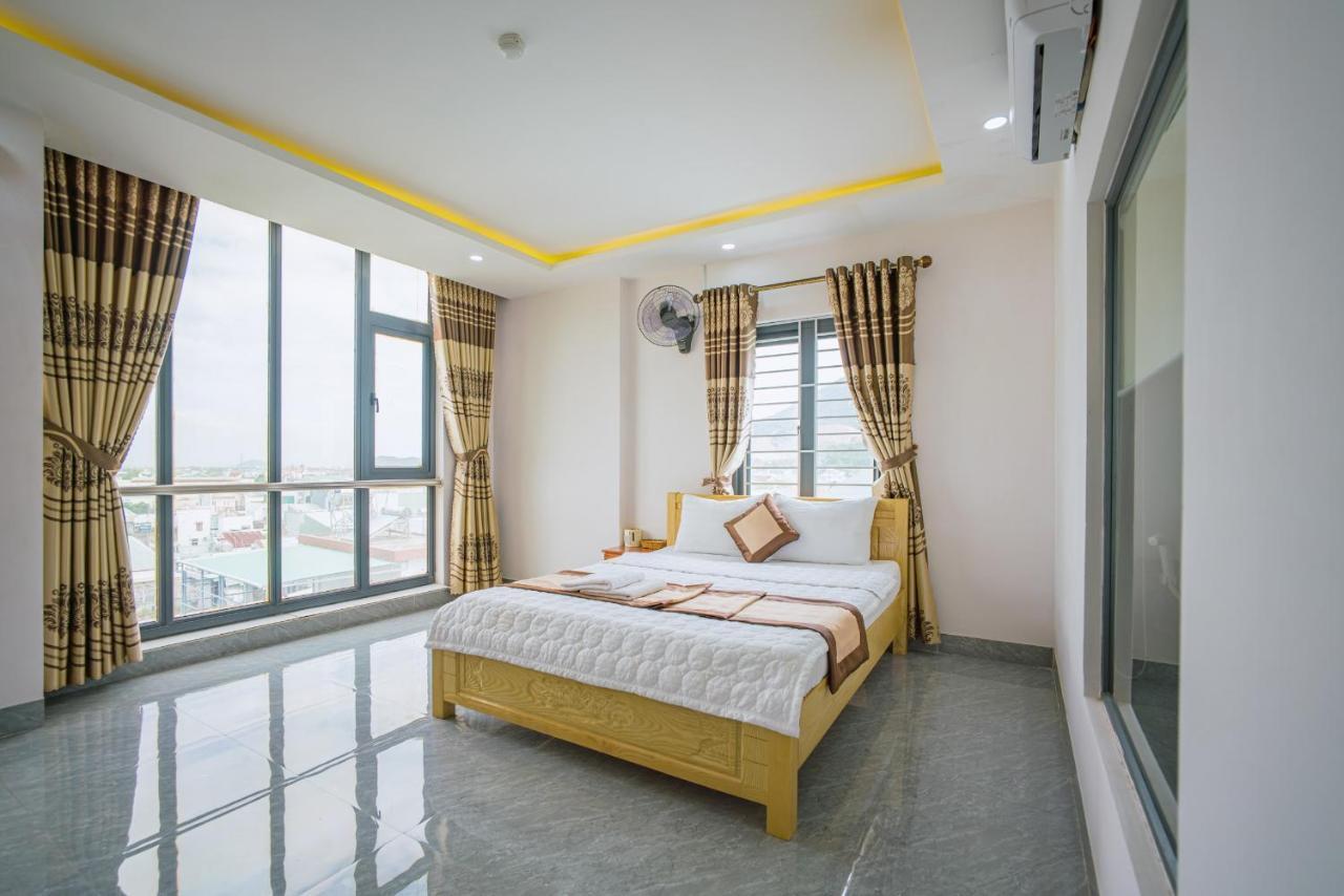 Phu Xuan Hotel Quy Nhon Buitenkant foto