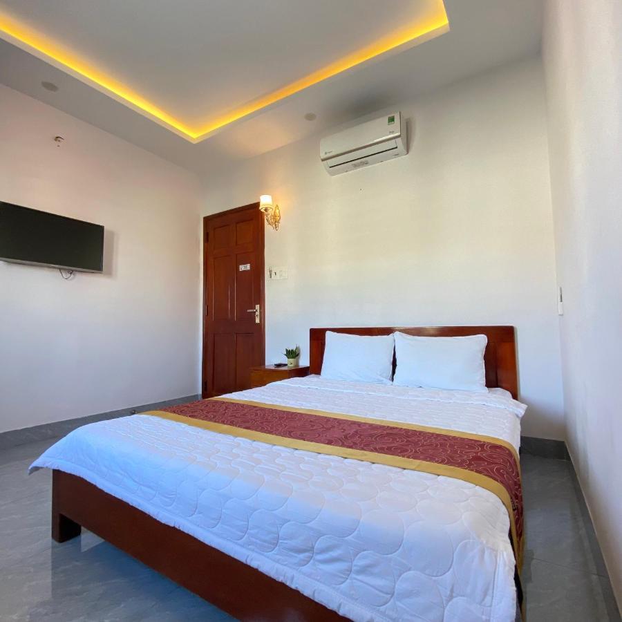 Phu Xuan Hotel Quy Nhon Buitenkant foto