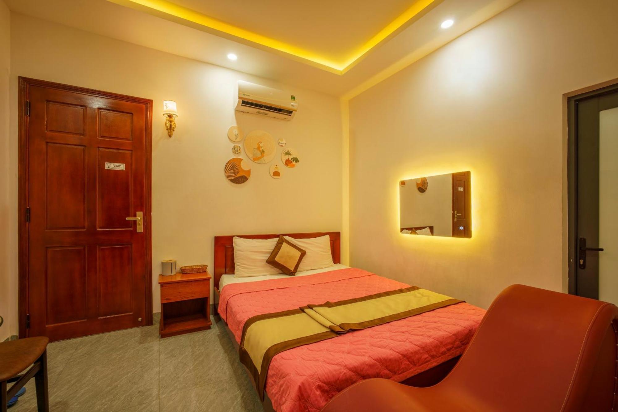 Phu Xuan Hotel Quy Nhon Buitenkant foto