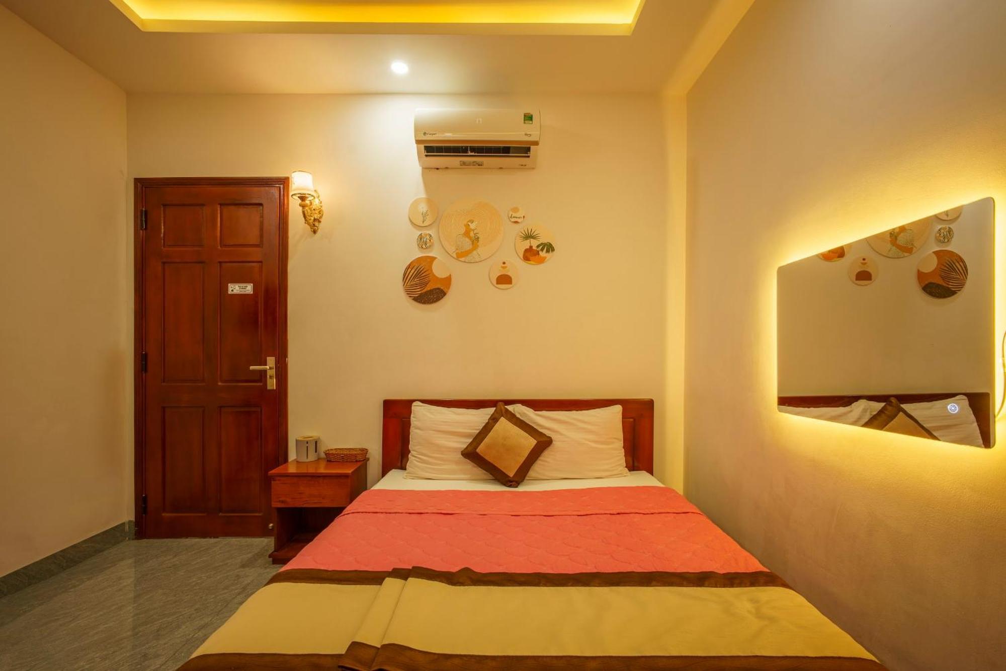 Phu Xuan Hotel Quy Nhon Buitenkant foto